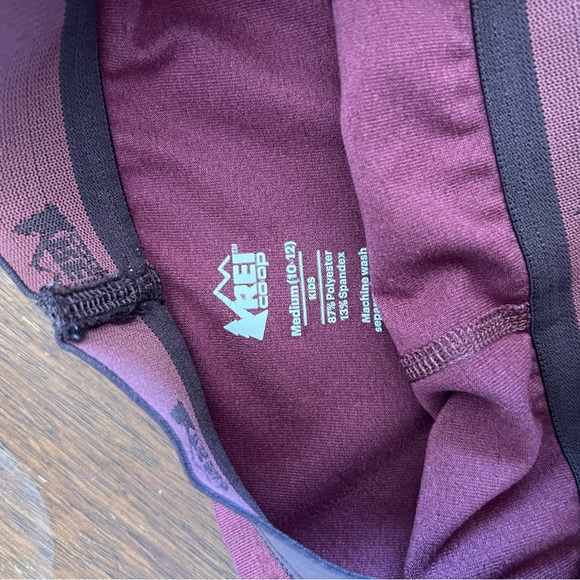 Mauve Girls size 10/12 REI base layers set - Picture 3 of 4